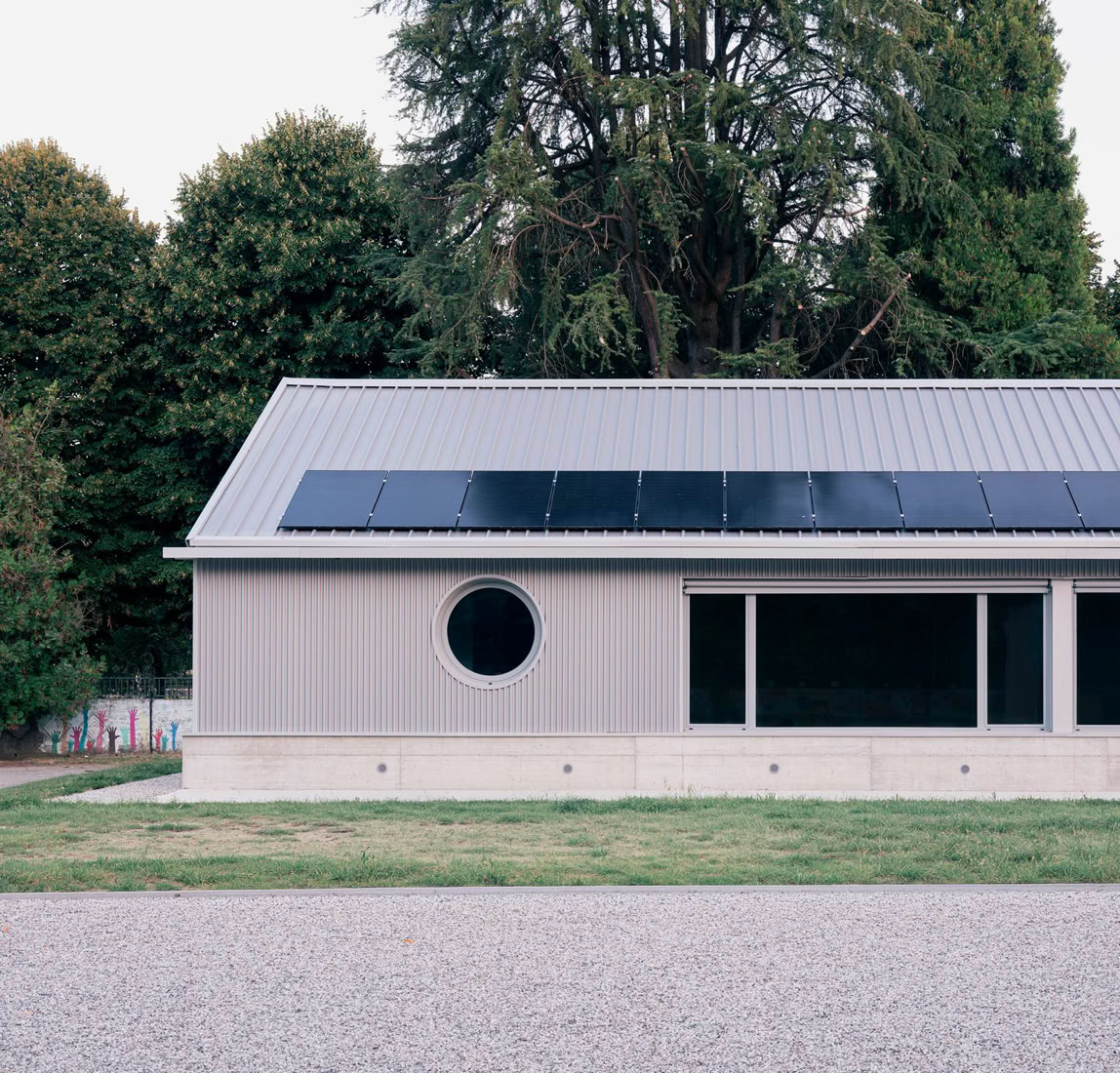 MD41 progetta una nuova mensa scolastica a Villa del Conte per una scuola primaria, con spazi funzionali e prestazioni energetiche eccellenti.